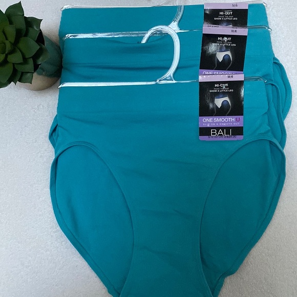 Bali Other - Bali Hi Cut Seamless Brief. Size 6 Blue